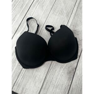 Victoria's Secret T Shirt Push up Full Coverage Bra in Black 32DDD; Like New